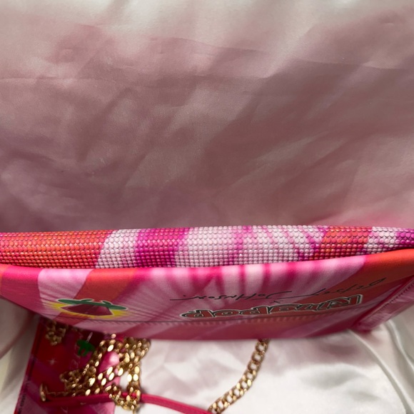 NWT Betsey Johnson x Ring Pop Bright Pink Crossbody bag Limited Edition - Picture 9 of 11